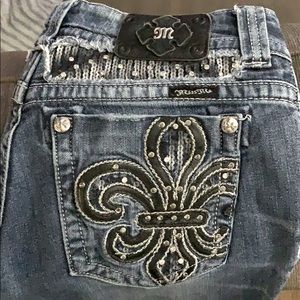 NWOT Miss Me jeans size 28